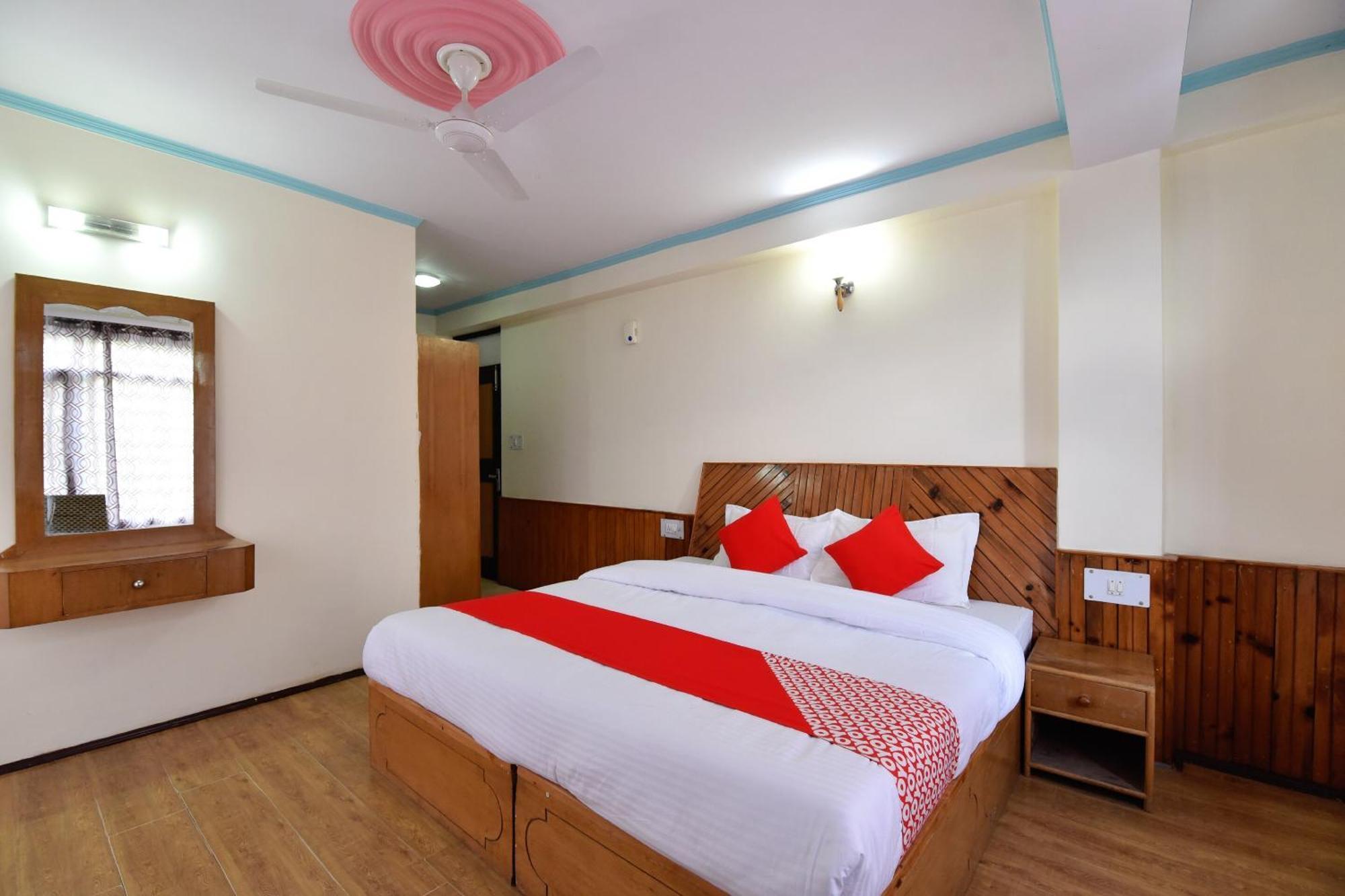 Oyo Hill View Hotel Manāli Exterior foto